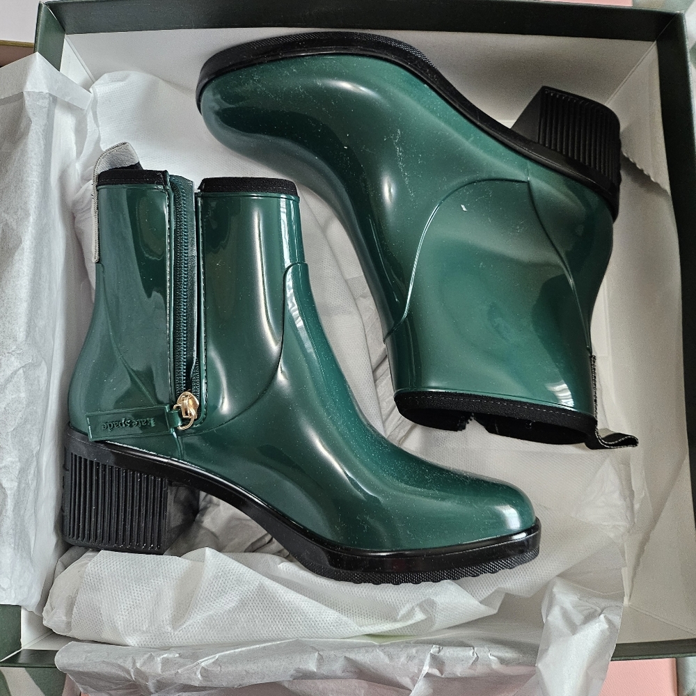 KATE SPADE Rain Boots Size 7.
